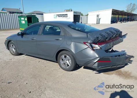 2024 Hyundai Elantra Se z USA, uszkodzony, nr VIN KMHLL4DG8RU731912